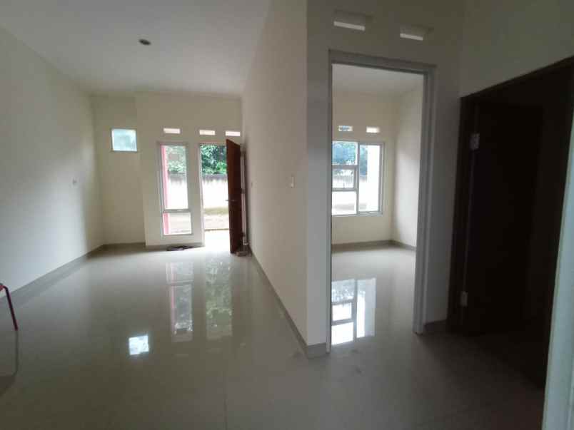 dijual rumah kranggan