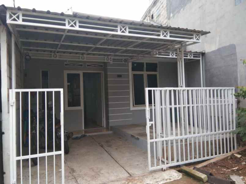 dijual rumah kunciran pinang tangerang