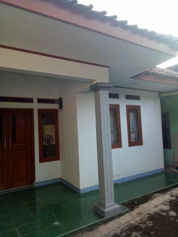 dijual rumah kuningan