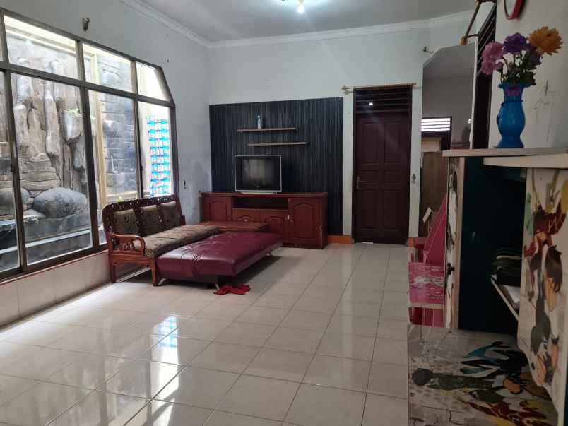 dijual rumah layak huni deli serdang