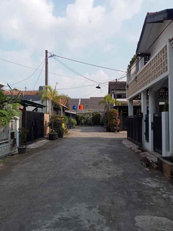 dijual rumah leuwigajah