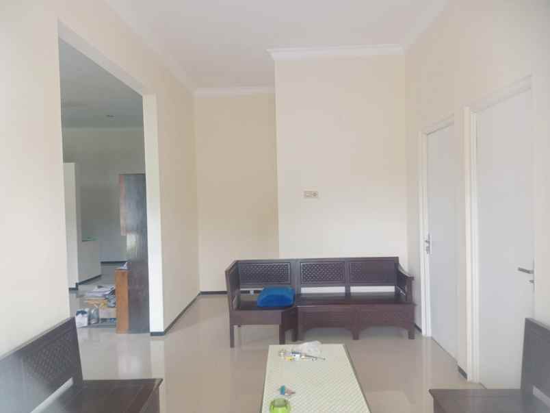 dijual rumah lokasi gpa karangploso malang