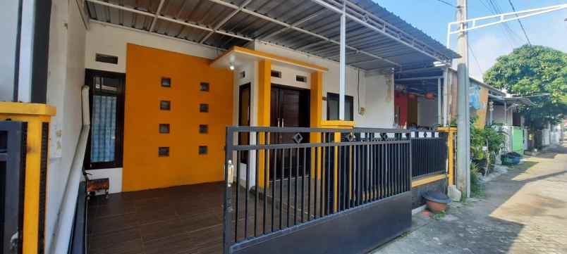 dijual rumah lowokwaru