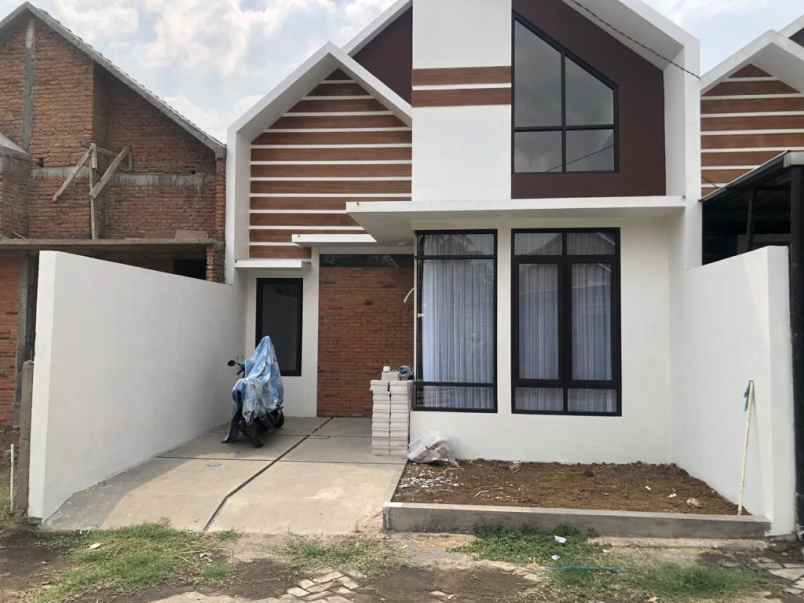 dijual rumah malang