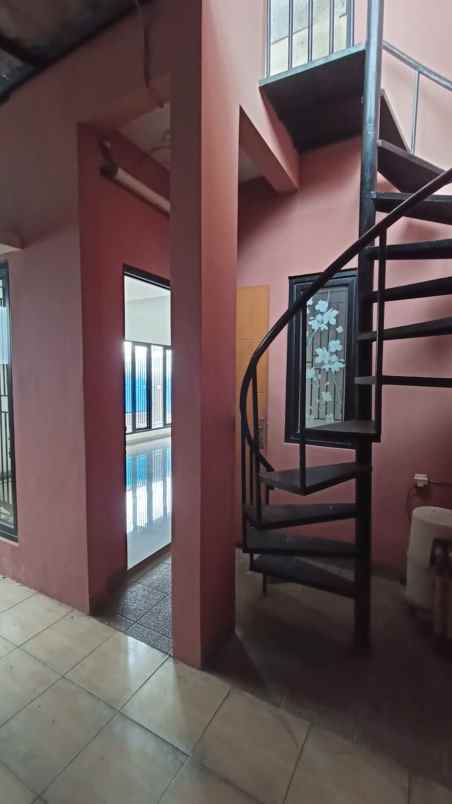 dijual rumah mampang