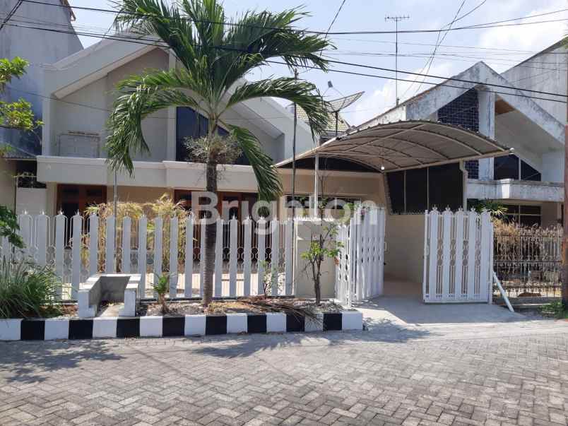 dijual rumah manyar kertoadi