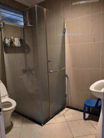 dijual rumah manyar tirtomoyo