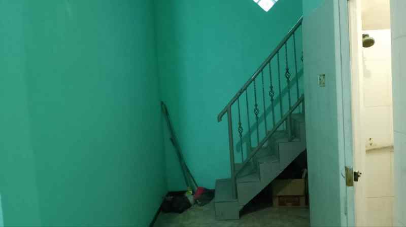 dijual rumah margorejo surabaya