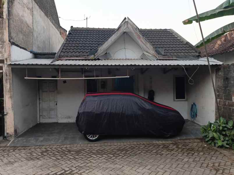 dijual rumah meijing