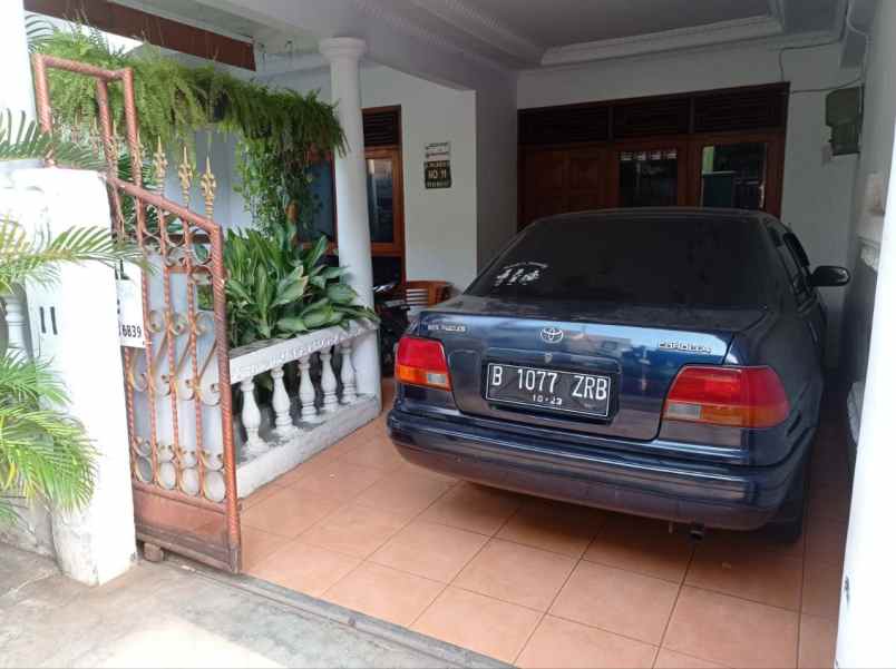 dijual rumah menteng dalam