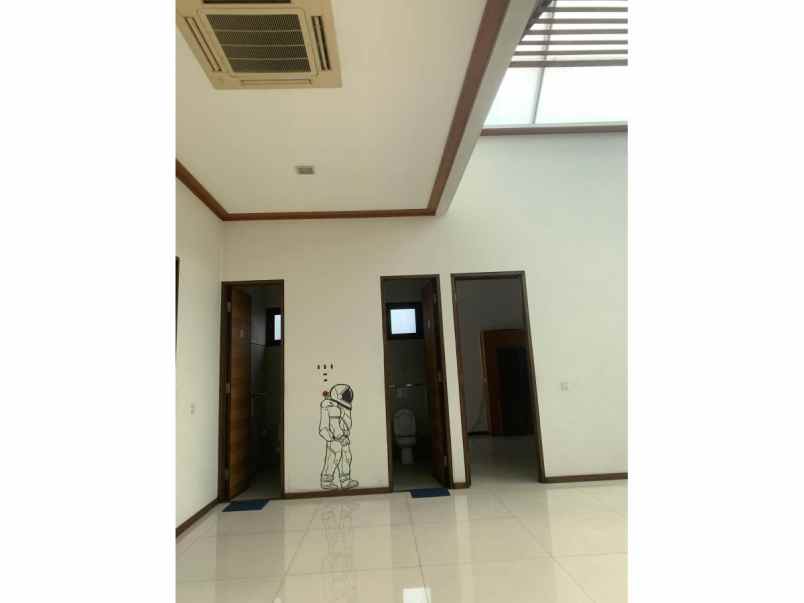 dijual rumah menteng jakarta pusat