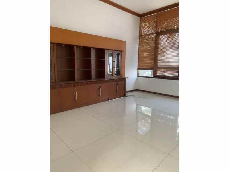 dijual rumah menteng jakarta pusat