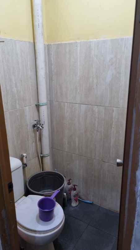 dijual rumah metland menteng cluster