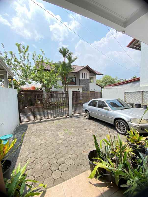 dijual rumah minimalis di arcamanik