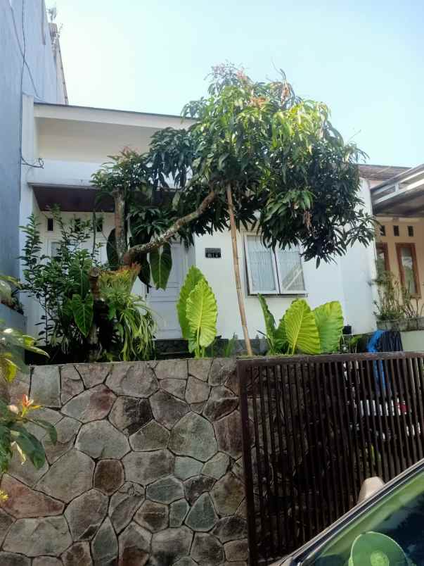 dijual rumah minimalis terawat di pasirimpun bandung