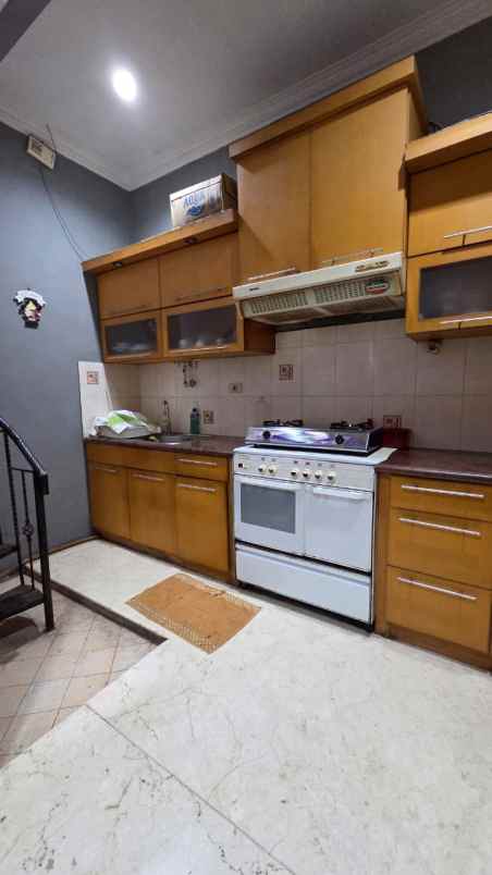 dijual rumah mitra gading villa kelapa