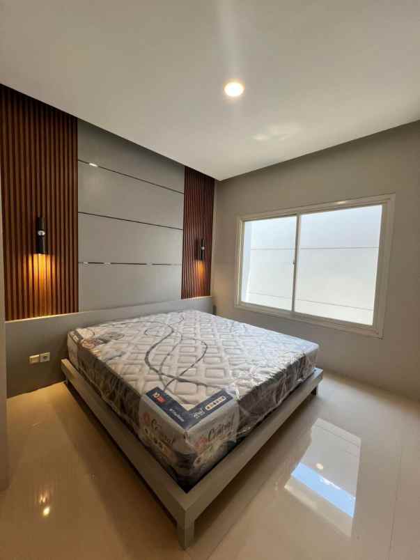 dijual rumah mocca vrbana dian istana