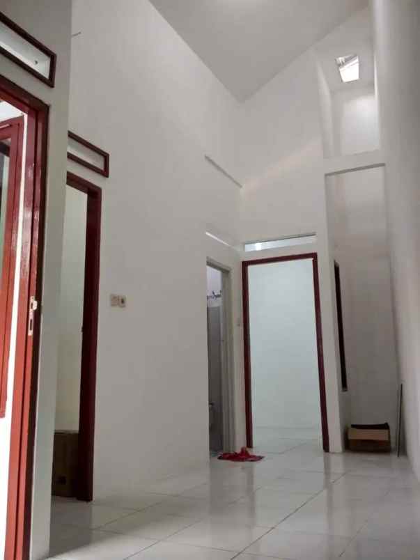 dijual rumah murah bangunan baru di jurangmangu barat