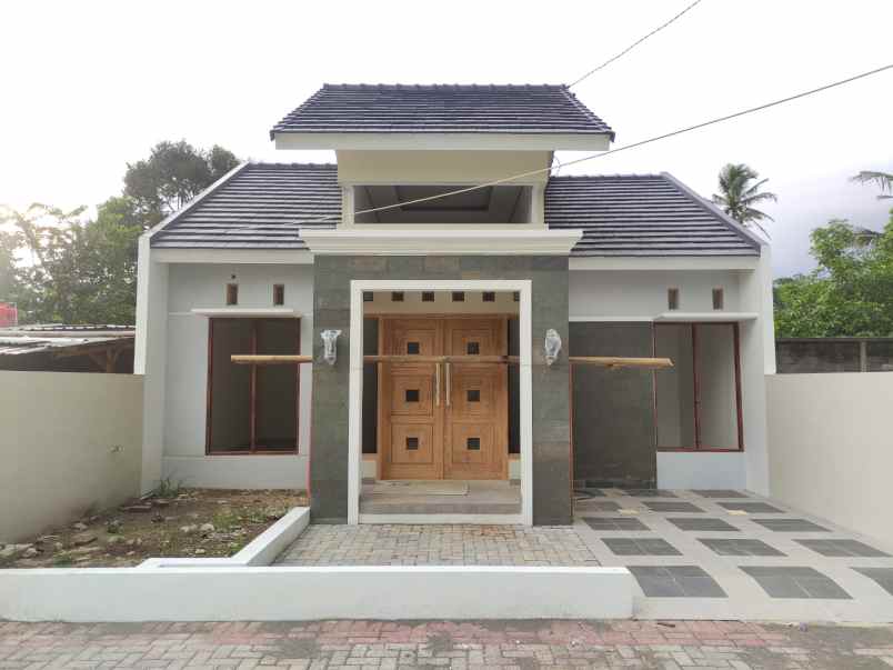 dijual rumah murah dekat sma taruna nusantara