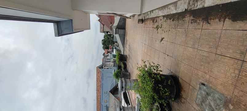 dijual rumah murah di pondok kelapa