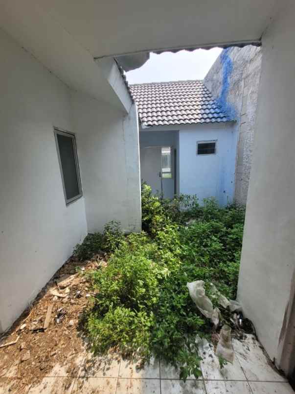 dijual rumah mutiara gading city babelan