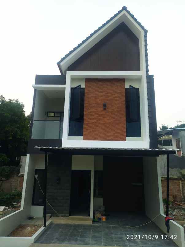 dijual rumah palem cibubur ciracas