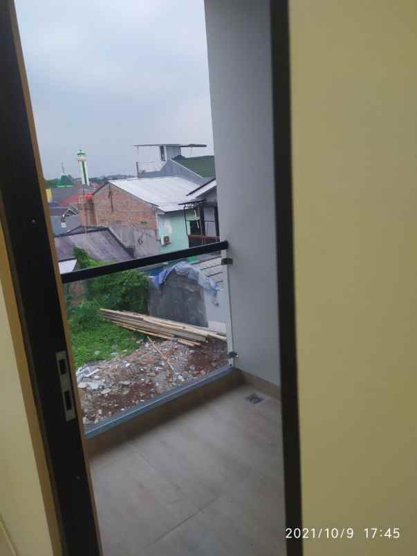 dijual rumah palem cibubur ciracas