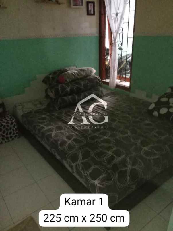 dijual rumah palmerah cemorokandang