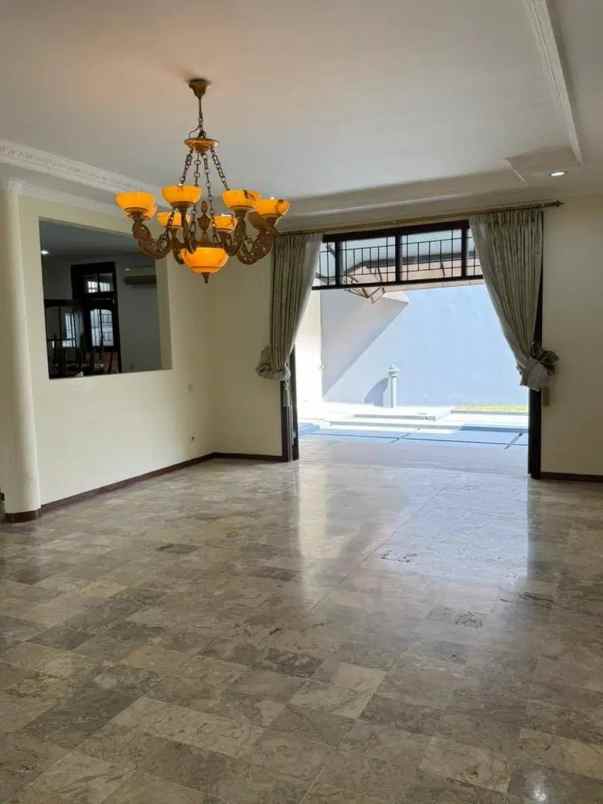 dijual rumah pancoran