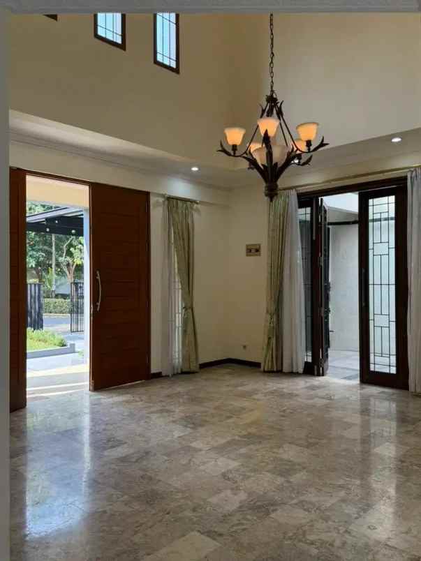 dijual rumah pancoran
