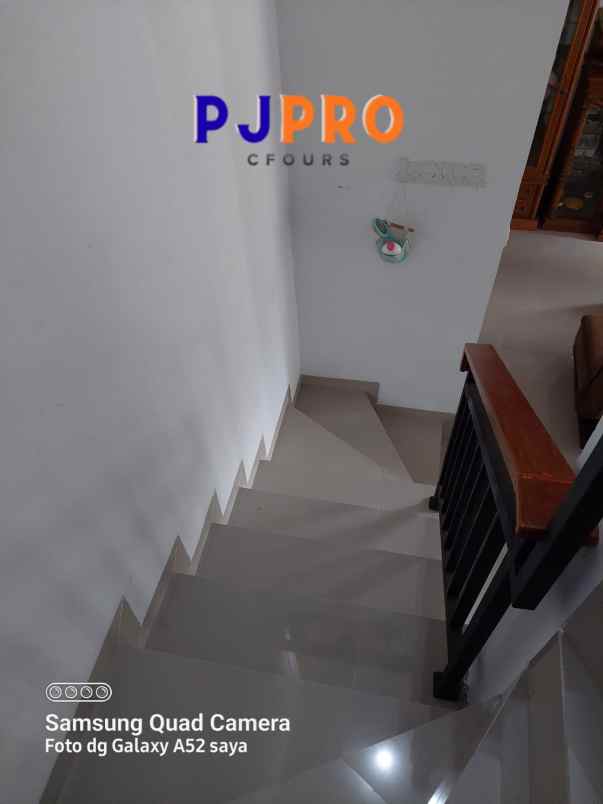 dijual rumah panjibuwono city