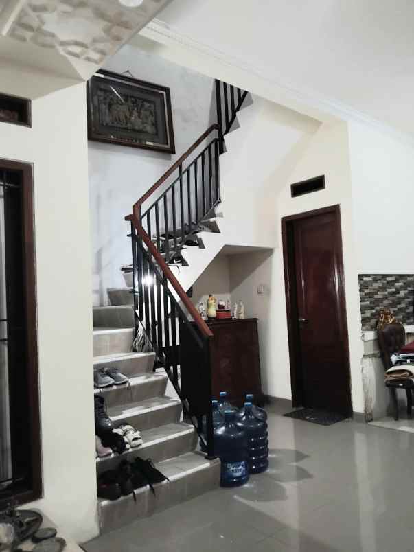 dijual rumah panorama alam cipayung