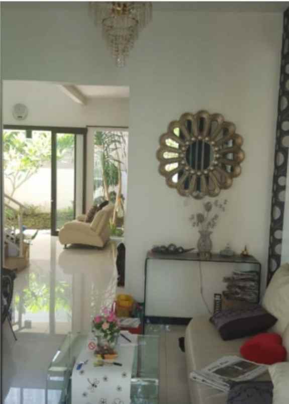 dijual rumah pantai mentari