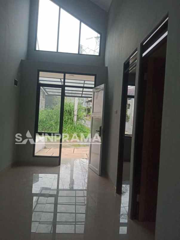 dijual rumah pasir putih