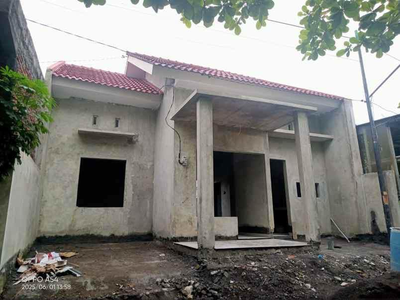 dijual rumah pedurungan