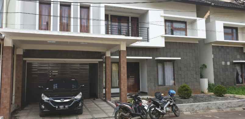 dijual rumah pejaten timur