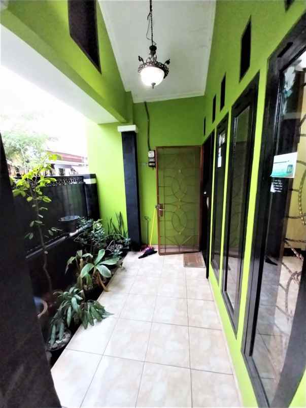 dijual rumah permunas 1