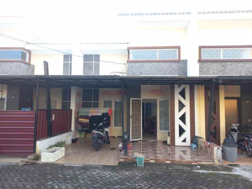 dijual rumah perum kaluku bodoa