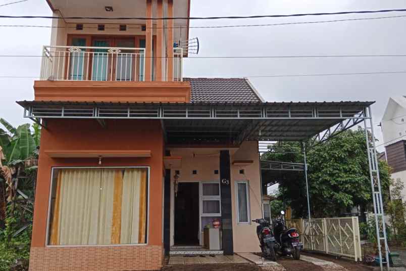 dijual rumah perum pesona bougenville