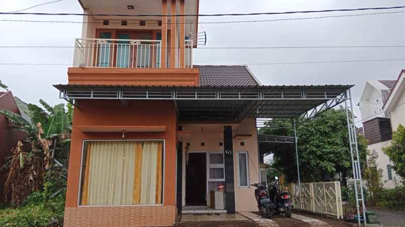 dijual rumah perum pesona bougenville