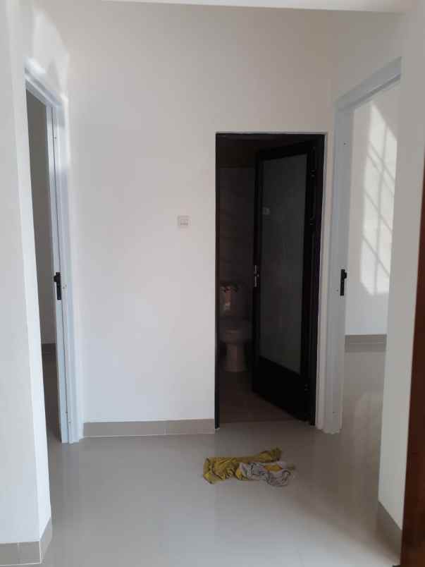 dijual rumah perumahan alam bukit raya