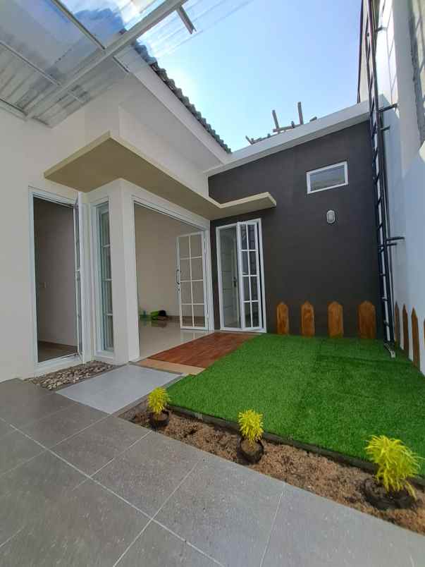 dijual rumah perumahan alam bukit raya