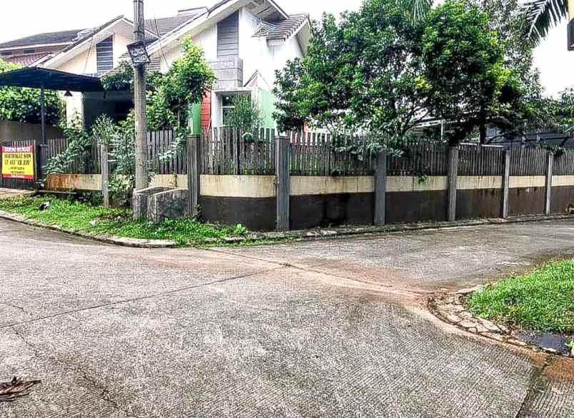 dijual rumah perumahan bukit golf