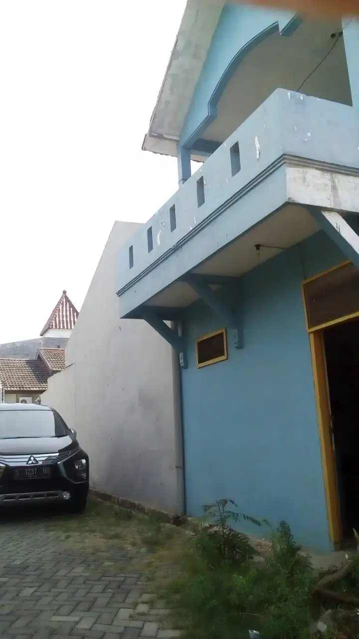 dijual rumah perumahan gedongombo