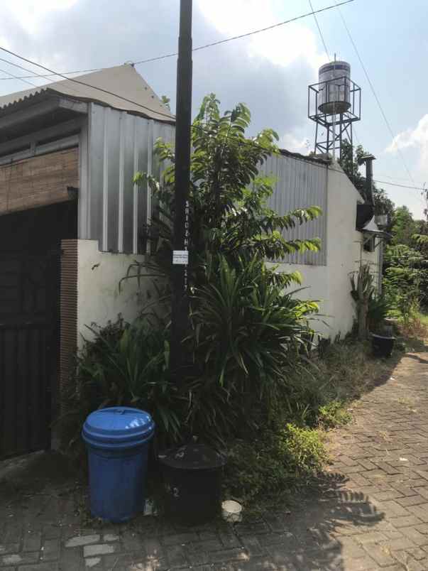 dijual rumah perumahan permata indah jember