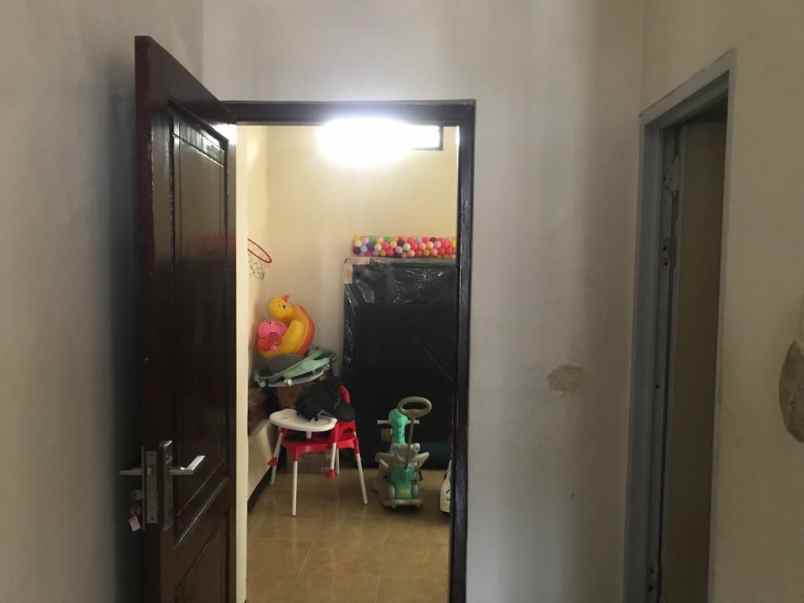 dijual rumah perumahan permata indah jember