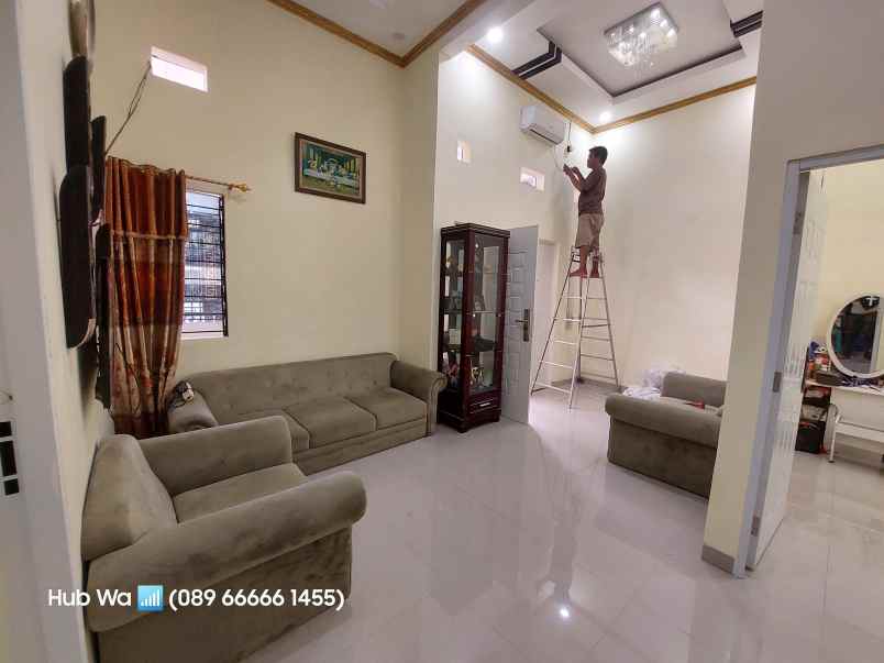 dijual rumah perumahan villa taman