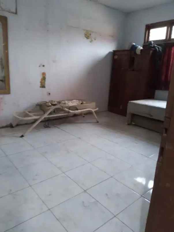 dijual rumah petukangan utara