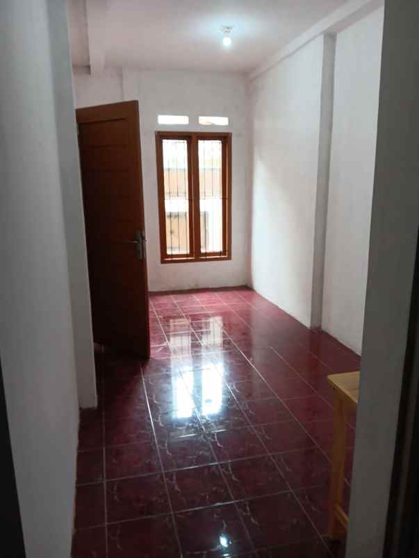 dijual rumah pondok aren tangerang selatan