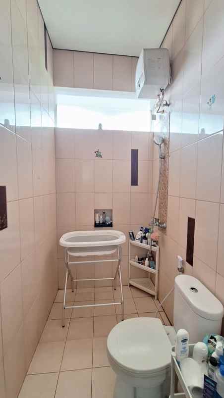 dijual rumah pondok aren tangerang selatan